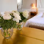 Le Relais D'angelique לינה וארוחת בוקר