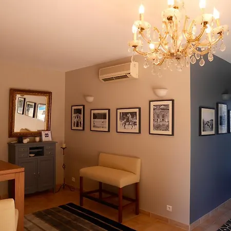 Le Relais D'angélique Couette-café Lunel (Herault)