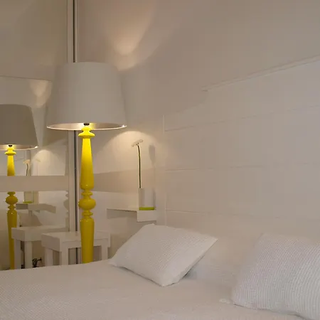 Le Relais D'angelique Bed & Breakfast 4*