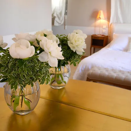 Le Relais D'angelique Bed & Breakfast